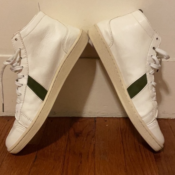 American Rhino Sneakers - Picture 2 of 9